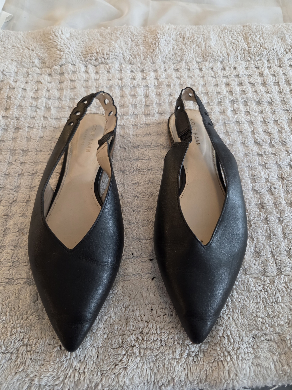 Cole Haan Black Leather Pointed Toe Slingback Flats, 8B Scallop Detail